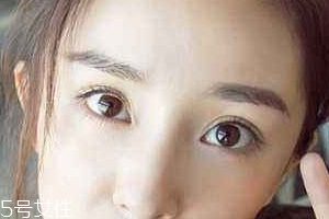 葉黃素白天吃還是晚上？早飯后為最佳時間