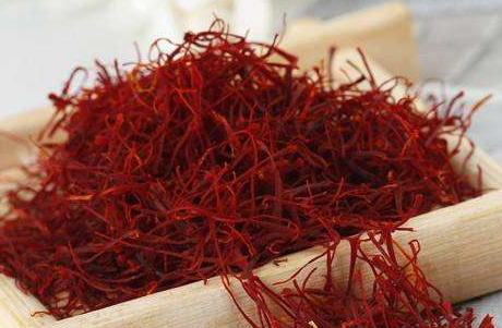 紅花什么時(shí)候吃 適合飯后飲用 紅花什么時(shí)候吃 適合飯后飲用