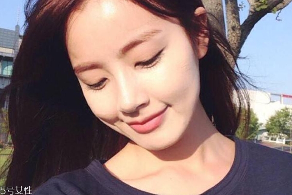 化妝立體感怎么化？掌握三點告別扁平臉