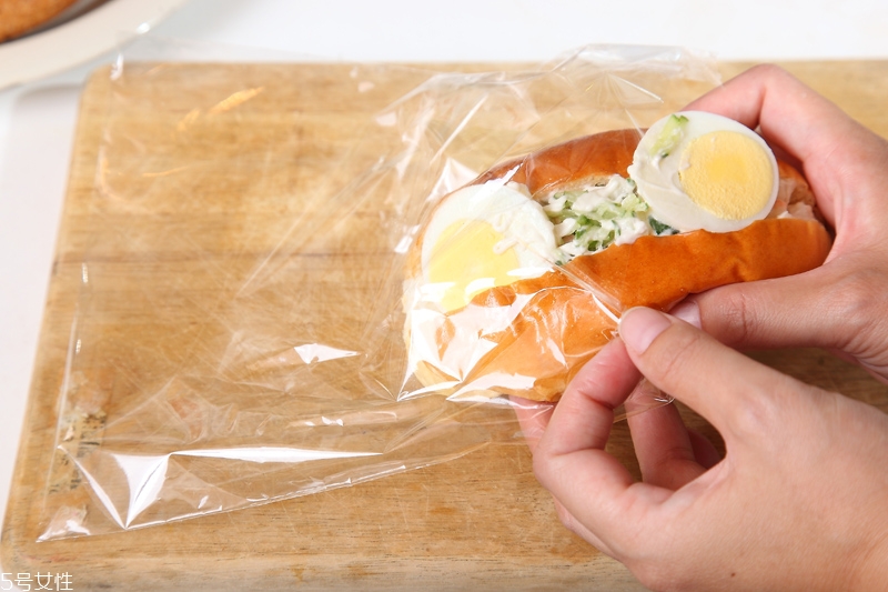 買回家的面包怎么保存更好吃 買回家的面包怎么保存更好吃