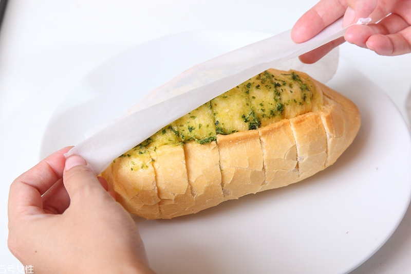 買回家的面包怎么保存更好吃 買回家的面包怎么保存更好吃