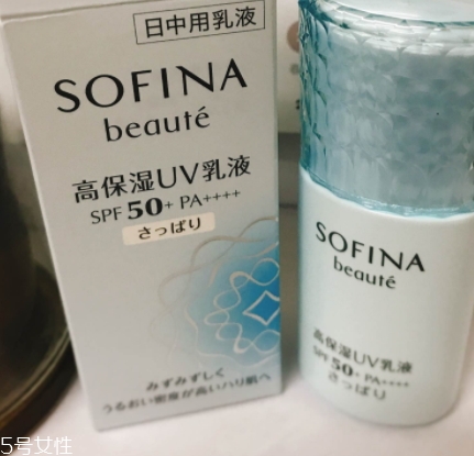 防曬乳可以當隔離用嗎？不可用在妝前