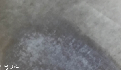 防曬乳可以當隔離用嗎？不可用在妝前