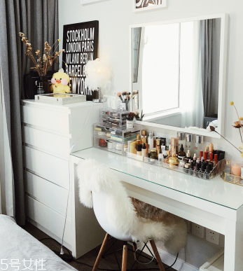 化妝品可以放浴室嗎？化妝品不能放在3個(gè)地方