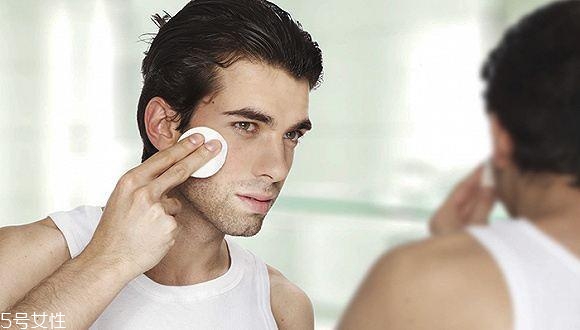男生怎么化妝顯臉?。窟@4個(gè)地方化好秒帥