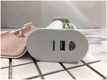 歐樂b電動牙刷怎么樣？四個刷頭很好用