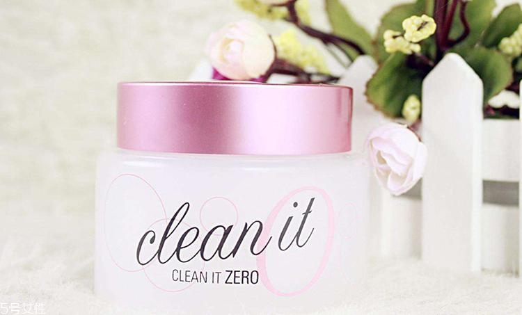 干皮卸妝用什么好？六款溫和保濕卸妝產(chǎn)品