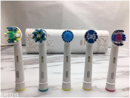 歐樂b電動牙刷怎么樣？四個刷頭很好用