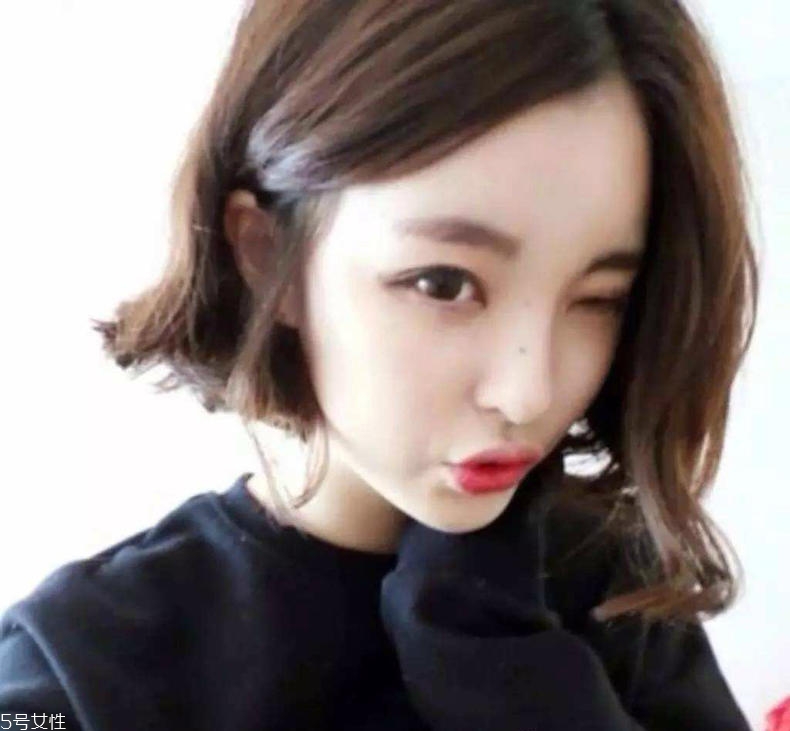 圓臉方臉適合什么扎發(fā)？2018流行少女扎發(fā)