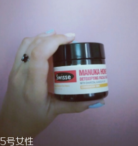 半夜敷面膜對(duì)皮膚好嗎？不要太晚敷面膜