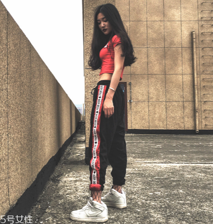 運動褲起球怎么處理？運動褲起球解決方法