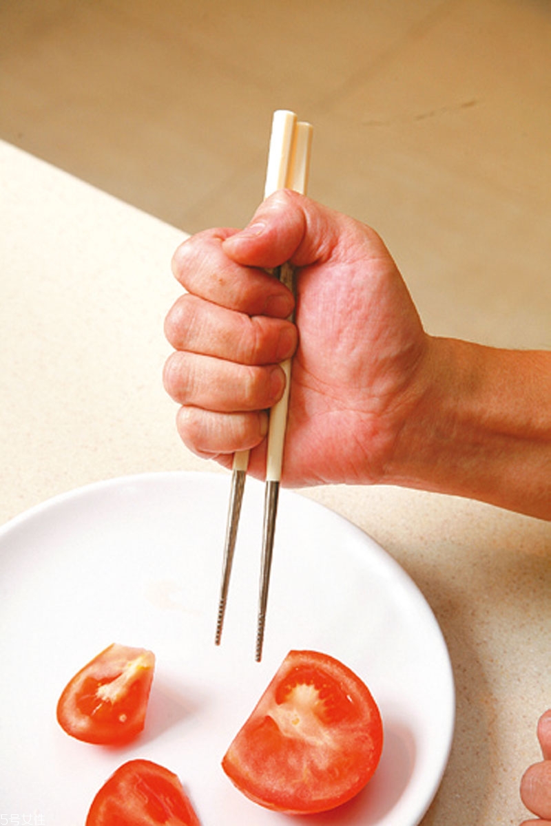 筷子什么材質(zhì)最好 各材質(zhì)筷子的優(yōu)缺點 筷子什么材質(zhì)最好 各材質(zhì)筷子的優(yōu)缺點