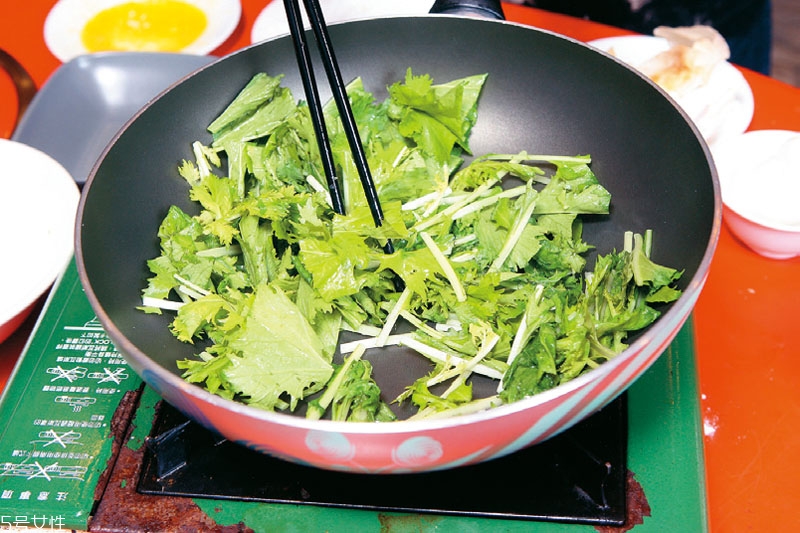 筷子什么材質(zhì)最好 各材質(zhì)筷子的優(yōu)缺點 筷子什么材質(zhì)最好 各材質(zhì)筷子的優(yōu)缺點