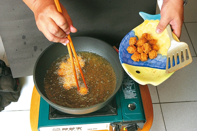 筷子什么材質(zhì)最好 各材質(zhì)筷子的優(yōu)缺點 筷子什么材質(zhì)最好 各材質(zhì)筷子的優(yōu)缺點