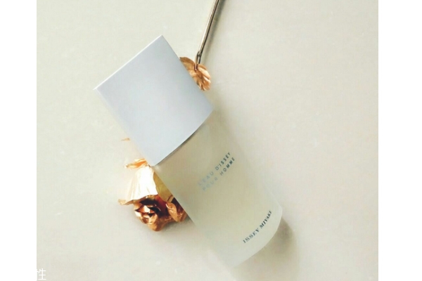 一生之水男士什么味道？柑橘清爽氣息