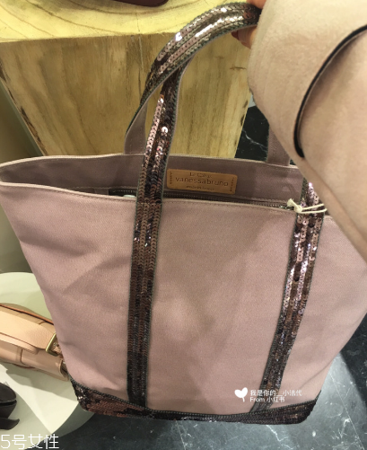 vanessa bruno什么檔次？巴黎小女人必備