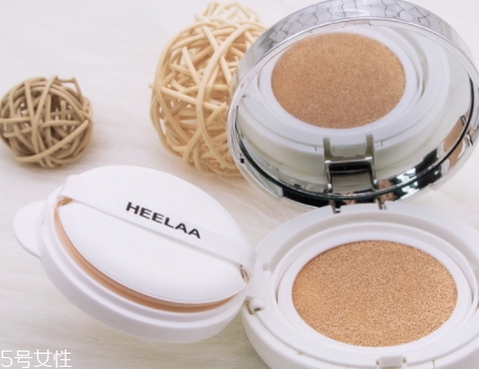 氣墊cc和粉餅的區(qū)別 氣墊cc和粉餅的區(qū)別