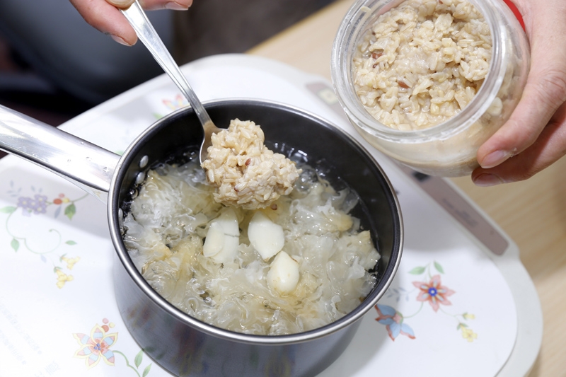 夏天吹空調(diào)咳嗽喝什么好 夏天吹空調(diào)咳嗽喝什么好