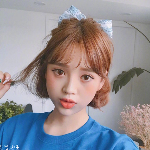 齊肩直發(fā)怎么扎好看 凸顯女神清純 齊肩直發(fā)怎么扎好看 凸顯女神清純