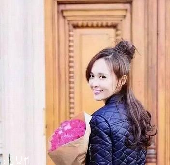 丸子頭適合什么臉型 一秒扎成的超美丸子頭 丸子頭適合什么臉型 一秒扎成的超美丸子頭