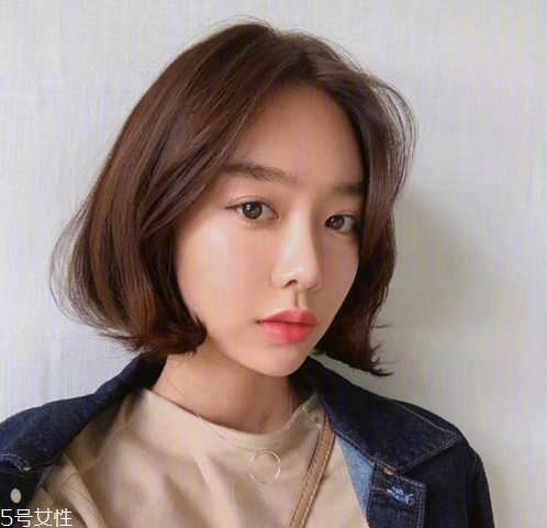 2022年最流行什么發(fā)型女 好看又顯氣質(zhì) 2022年最流行什么發(fā)型女 好看又顯氣質(zhì)