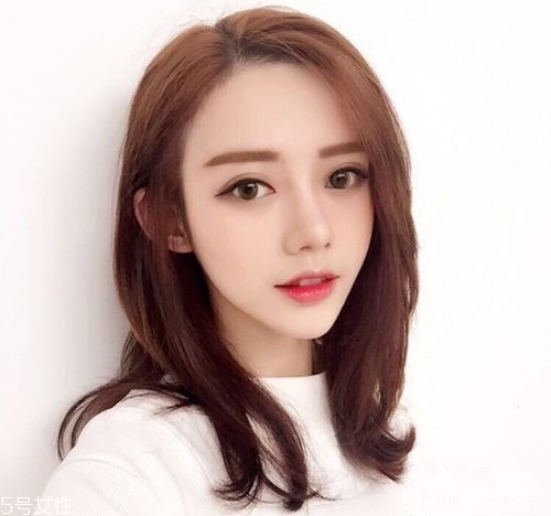 2022最流行的中長發(fā)型 2022最流行的發(fā)型之一 2022最流行的中長發(fā)型 2022最流行的發(fā)型之一