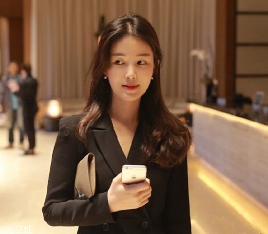 2022年最流行什么發(fā)型女 好看又顯氣質(zhì) 2022年最流行什么發(fā)型女 好看又顯氣質(zhì)