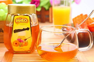 百花蜜可以放冰箱嗎 只需常溫下保存即可 百花蜜可以放冰箱嗎 只需常溫下保存即可