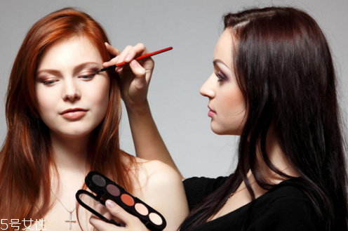 謎尚三色眼影幾號好看 謎尚三色眼影全試色 謎尚三色眼影幾號好看 謎尚三色眼影全試色