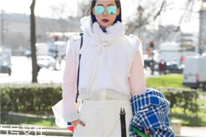 工裝褲怎么搭配好看？比牛仔褲時髦多了