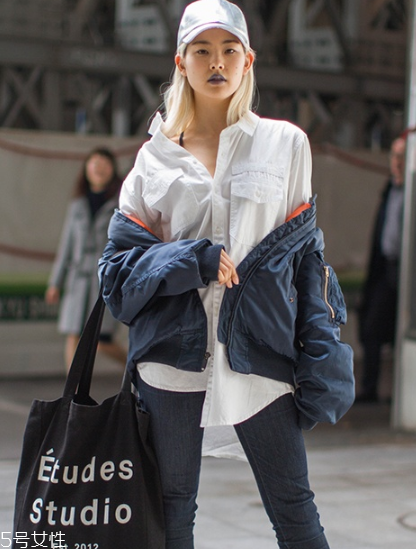 棒球帽怎么搭配衣服？素顏也能hold住