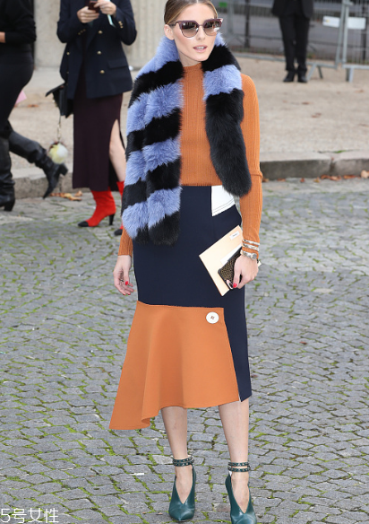 魚尾裙配什么上衣好看？化身性感美人魚