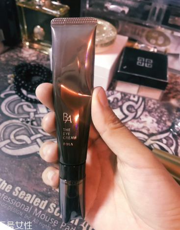 悅薇眼霜和pola眼霜哪個好 好用的日系眼霜對比 悅薇眼霜和pola眼霜哪個好 好用的日系眼霜對比