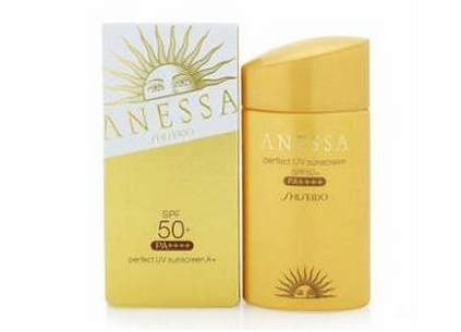 安耐曬金瓶孕婦可以用嗎 防曬霜要涂夠量 安耐曬金瓶孕婦可以用嗎 防曬霜要涂夠量