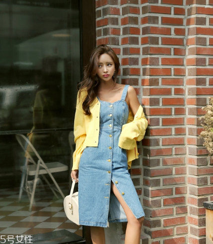 連衣裙配什么外套？讓你甜美又減齡