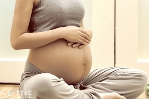 黃金素和愛樂維可以一起吃嗎？