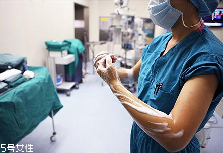 麻藥可以帶上飛機(jī)嗎？不能帶但可托運(yùn)