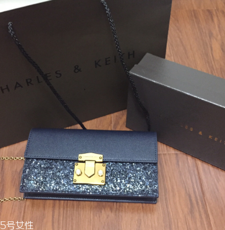 charles keith包包價(jià)格 性價(jià)比超高的包包