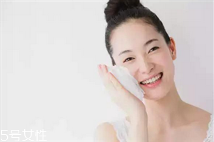 臉上有紅血絲用什么卸妝產(chǎn)品 溫和不刺激的卸妝產(chǎn)品推薦 臉上有紅血絲用什么卸妝產(chǎn)品 溫和不刺激的卸妝產(chǎn)品推薦