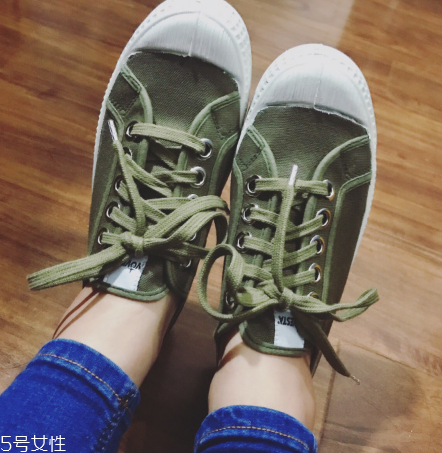 novesta鞋子多少錢？國寶級(jí)的經(jīng)典款