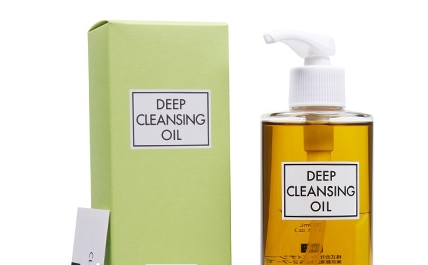 臉上有紅血絲用什么卸妝產(chǎn)品 溫和不刺激的卸妝產(chǎn)品推薦 臉上有紅血絲用什么卸妝產(chǎn)品 溫和不刺激的卸妝產(chǎn)品推薦