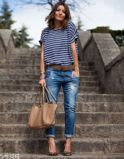 t恤怎么塞進褲子好看？時尚達人都這樣塞