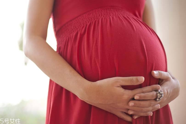 孕婦留長(zhǎng)發(fā)好嗎 看完我也想剪掉了 孕婦留長(zhǎng)發(fā)好嗎 看完我也想剪掉了