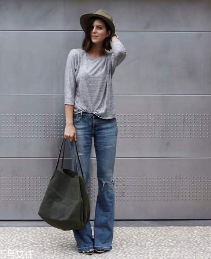 t恤有油漬怎么清洗？油漬清除小妙招