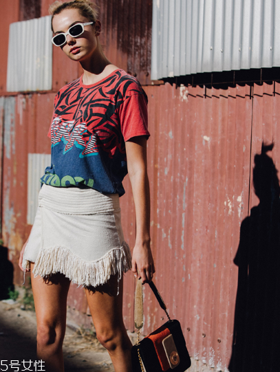 t恤上的果汁怎么洗掉？果汁原來(lái)要這樣洗