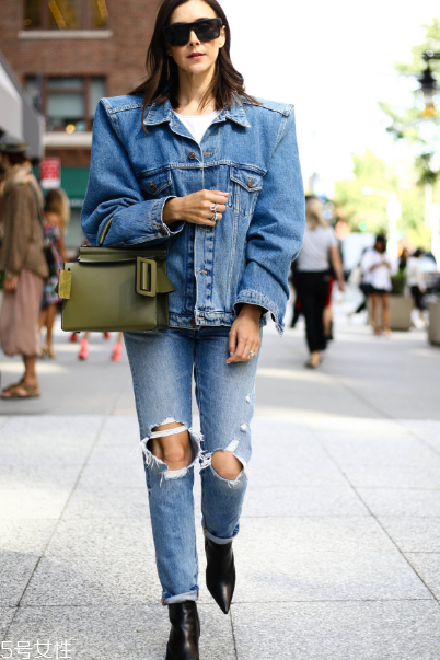 牛仔夾克怎么搭配？照著穿你就贏了