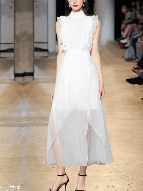 雪紡裙怎么搭配？帶你走進(jìn)明媚的季節(jié)