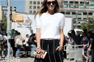 梨形身材穿什么衣服好看？這三款幫你找到自信