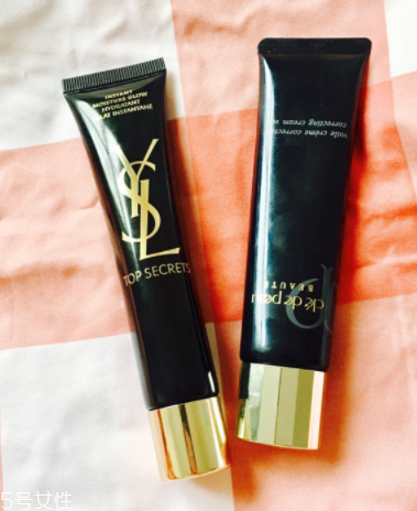 圣羅蘭亮顏亮肌乳含硅嗎？ysl黑絲緞妝前乳有硅嗎？