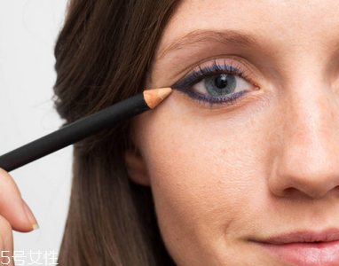 內(nèi)眼線怎么卸妝 畫(huà)內(nèi)眼線產(chǎn)品推薦 內(nèi)眼線怎么卸妝 畫(huà)內(nèi)眼線產(chǎn)品推薦